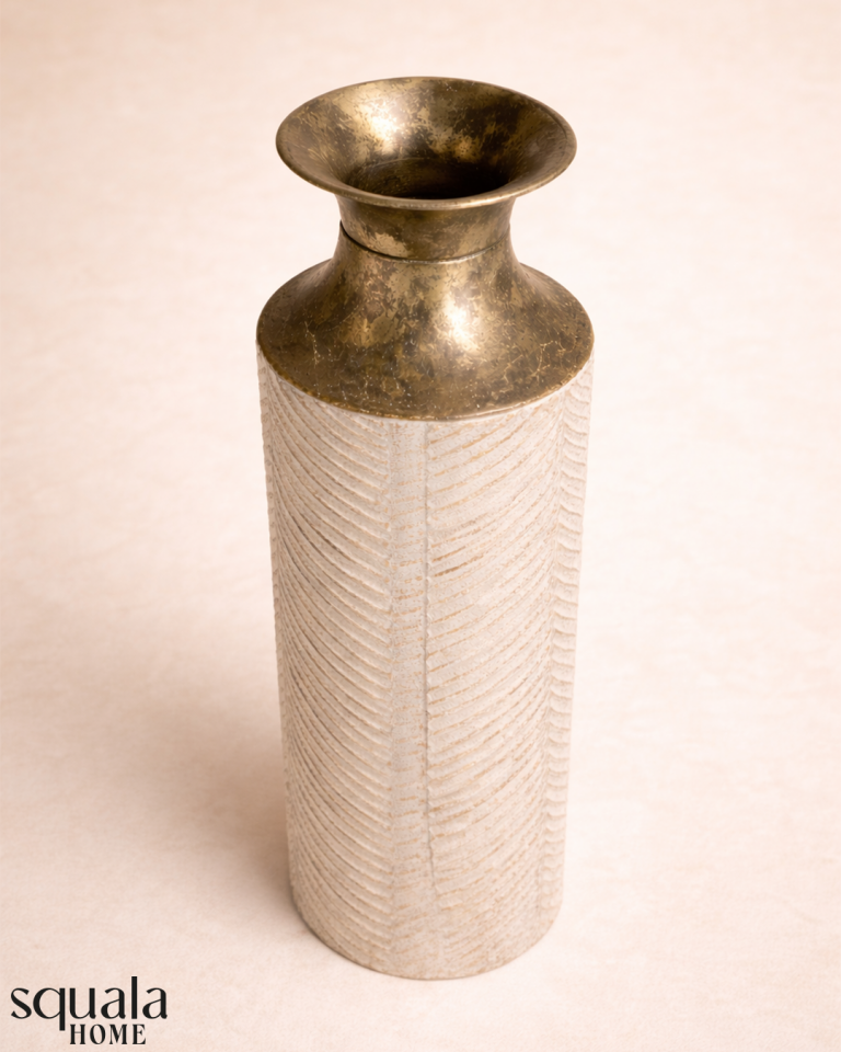 Beyaz Kısa Metal Vazo 9619