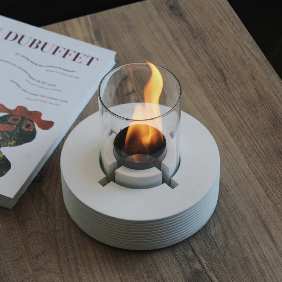 Camlı Beton Masa Şöminesi V.3