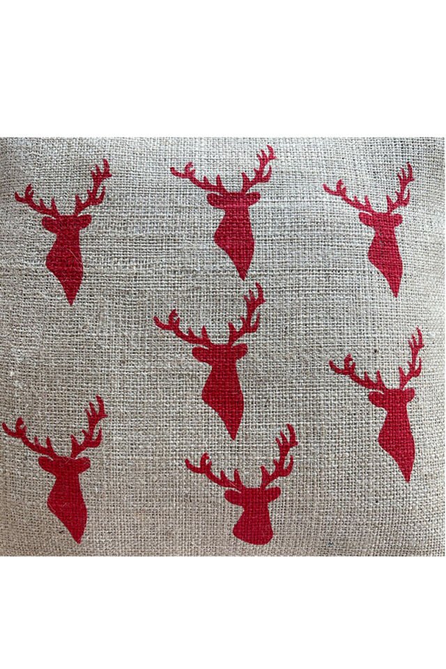 Püsküllü Geyik Desen Jüt Kırlent 50x50 Kırmızı