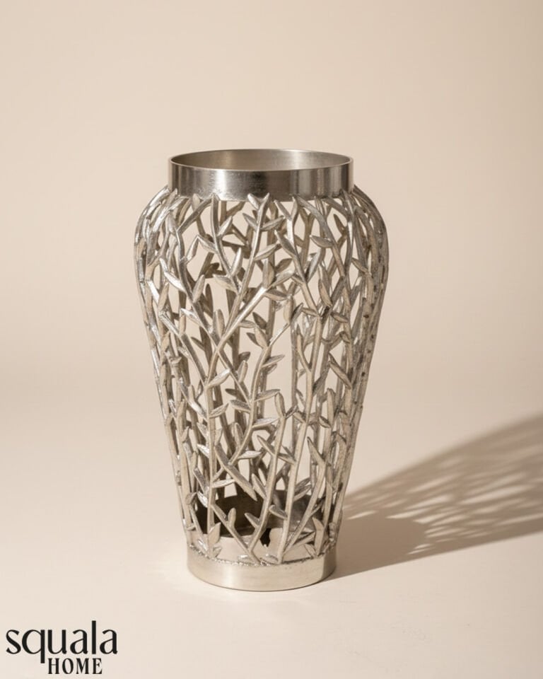 Desenli Küçük Lüks Metal Vazo Gümüş