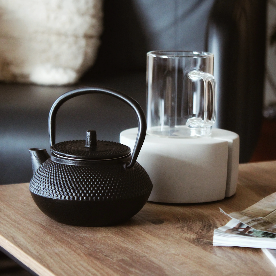 Siyah Döküm Demlik